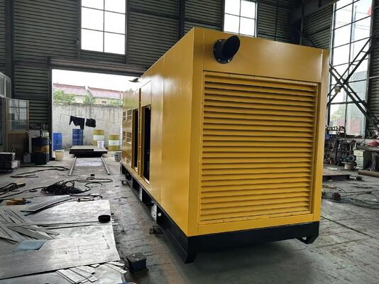 Fabrik-Direktlieferung Zuverlässiger 400 kW Standby Dieselgenerator für Fabrik, Bau und Rechenzentren Strenge Qualitätskontrolle