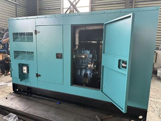 Kraftstoffeffizienter Dieselgenerator mit 125 kVA/100 kW für kontinuierliche und Notstromversorgung